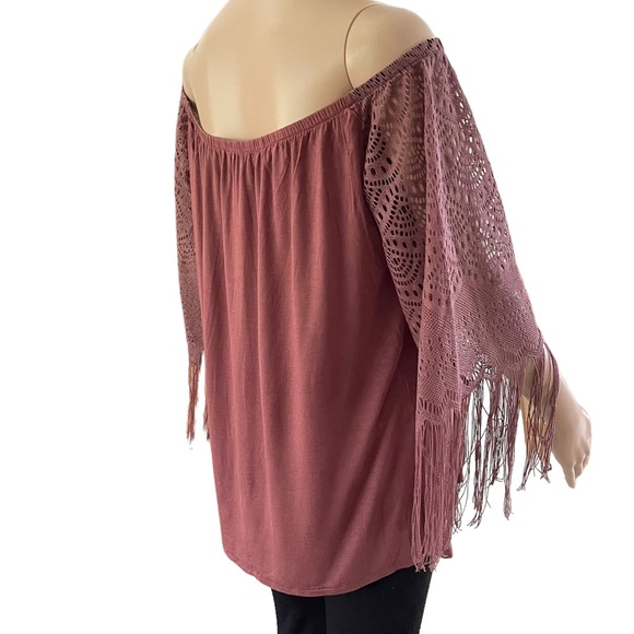 VaVa by Joy Han Farrah Bohemian Off Shoulder Top w Fringe Details   MED - Picture 8 of 14